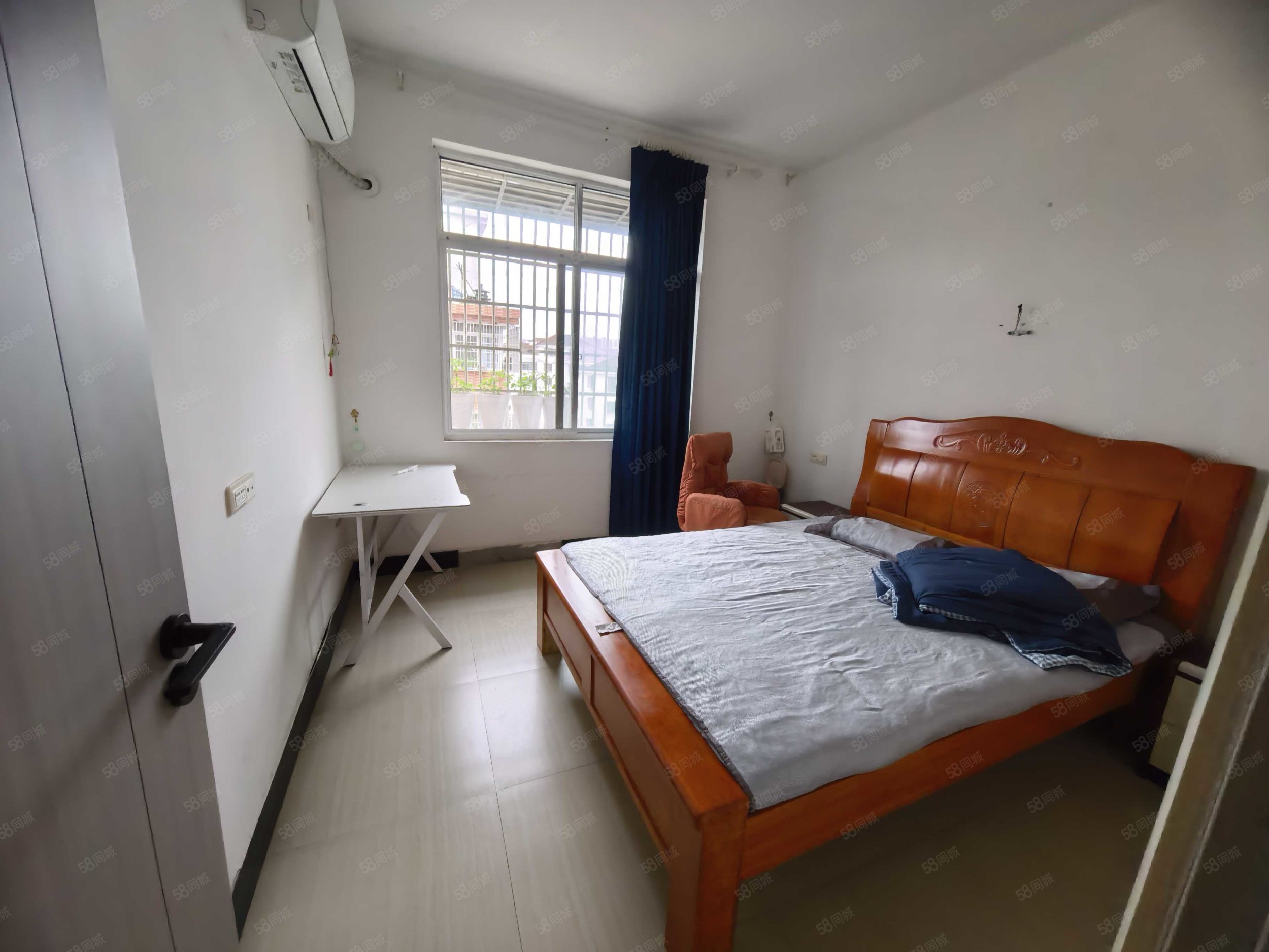 康乐大道9号小区3室2厅1卫96㎡南27.8万