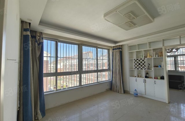 裕昌水岸新城 南北通透 商品房 精装修 大三居6带7