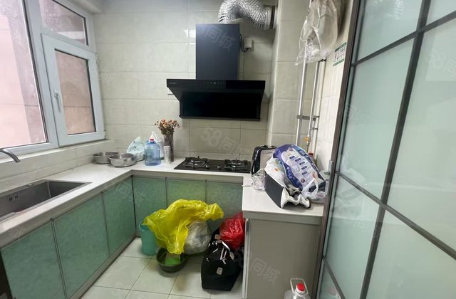 精装修 唐庄小区 74平 南北通透 诚心出售 价格可议