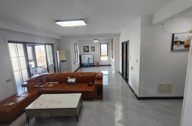 真实在售 急卖观景房！带双车位 锦绣学府 精装3室2卫 边户