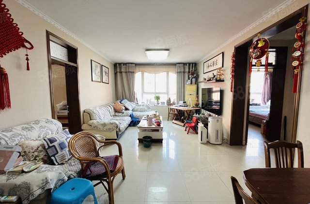 急售 刚需 光明 七中 步梯中 层 三室边户 送储藏室