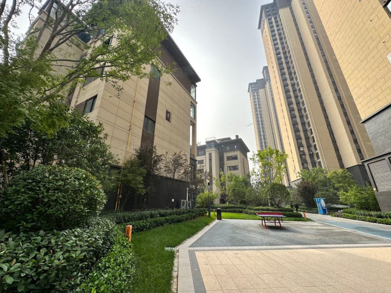 人民中路碧桂园秦都府下叠精装未住带后花园