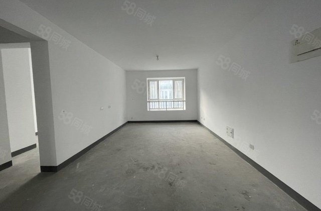 民生凤凰城2号院 环境优美 双卫 带电梯 送车位储藏室免大税