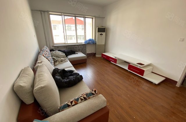 急售急售！文轩外国语老一中附近，温馨三室，停车方便有钥匙