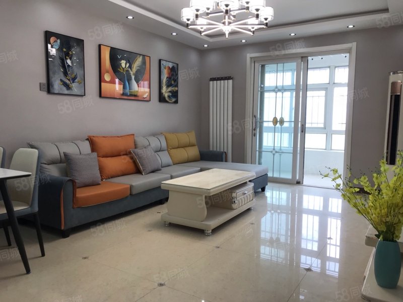 东方骏景(新华)2室2厅1卫95㎡南北76万