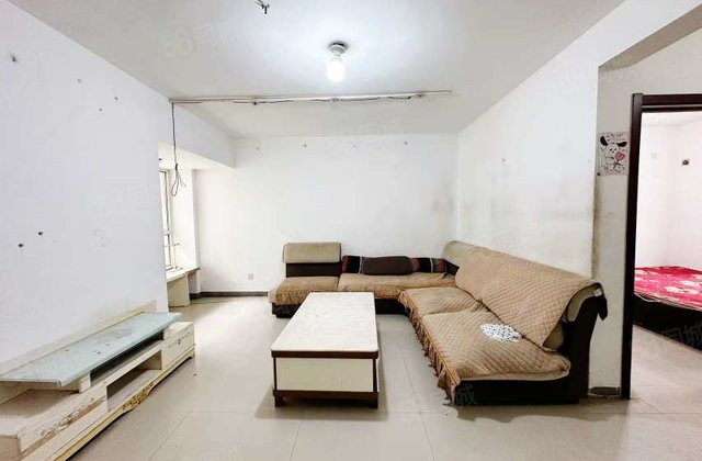 火车站，高铁站，东昌湖边，洋房，送储藏室