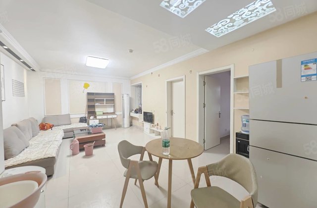 汽车总南邻 精装温馨2室 3萬入住 金柱康城 免大税 送储