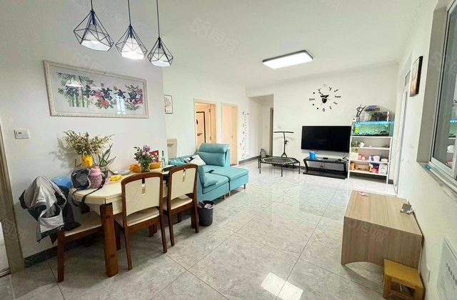 寰宇君汇城3室2厅86.12㎡75万二手房图片