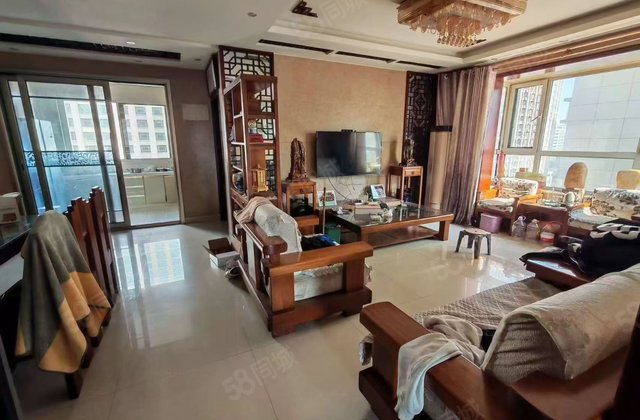 售东昌东三中 振华东昌丽都四室两厅精装带车储