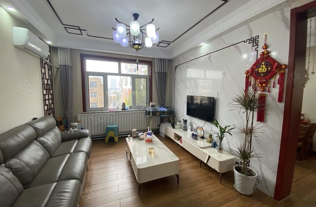 房东急售 文轩书   三室朝阳精装修      诚意出