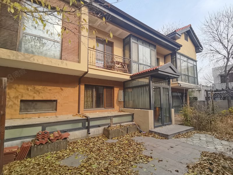 湾流汇精装独栋别墅305平 只卖1300万 随时可以看房