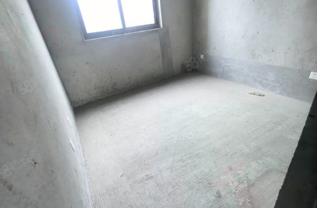 蓝鼎中央城铂金园3室1厅122.18㎡46万二手房图片