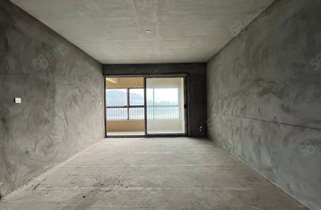 上汇金悦湾4室2厅132㎡85万二手房图片