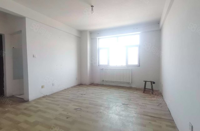 鸢都新城3室1厅103.75㎡33万二手房图片