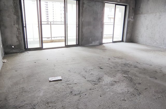 凯天青山城4室2厅127㎡76.1万二手房图片