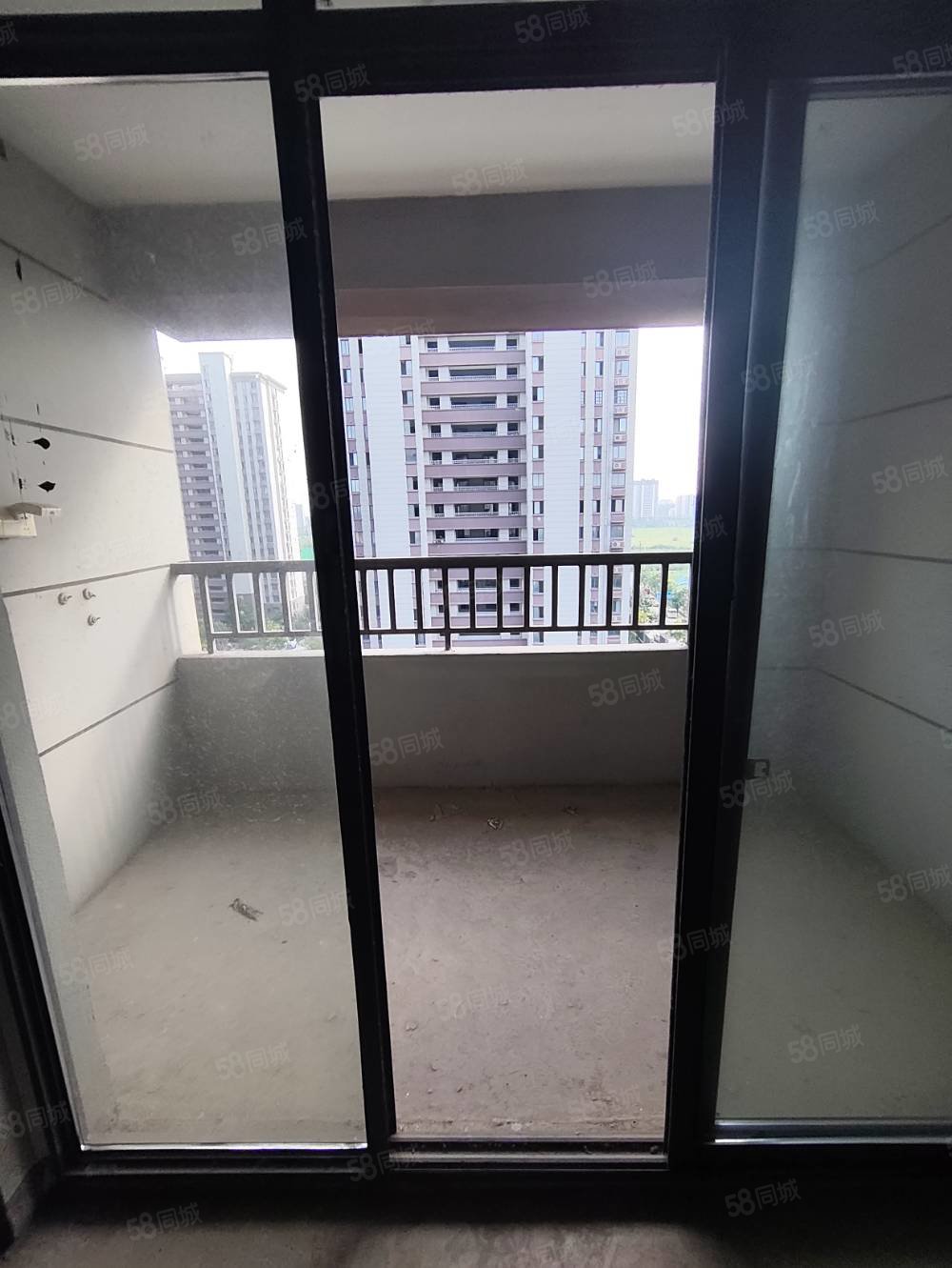 紫气东来小区3室2厅1卫94㎡南北25万