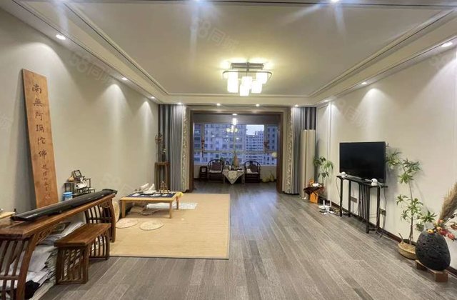 送150平阁楼中巨一品家苑 双卫生间 商品住宅 交通便捷