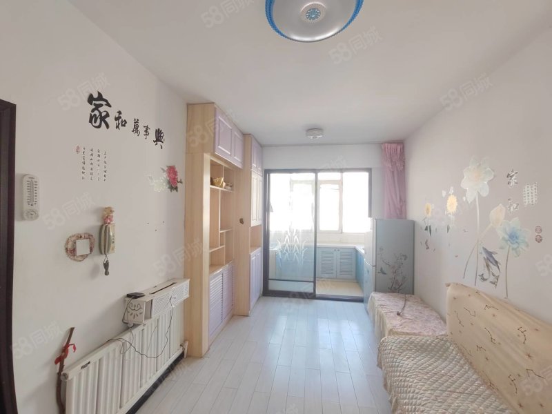 东方枫景2室1厅1卫69.14㎡南北27万