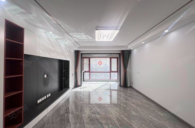 中景华庭C区3室2厅137.8㎡162万二手房图片