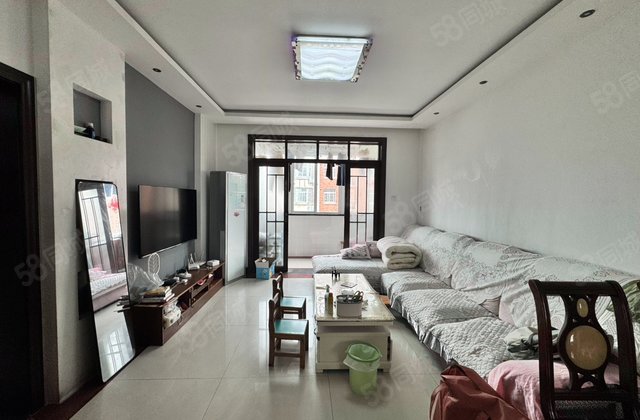 东方景苑(南区)3室2厅102㎡68万二手房图片