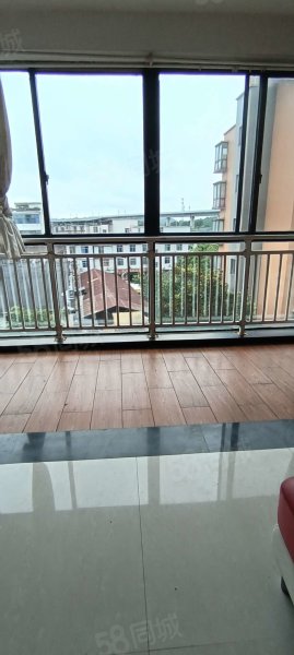 御景东方(袁州)3室2厅1卫109㎡南北54.8万