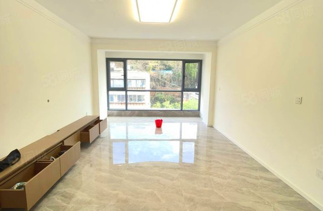 圆通苑3室2厅105㎡136万二手房图片