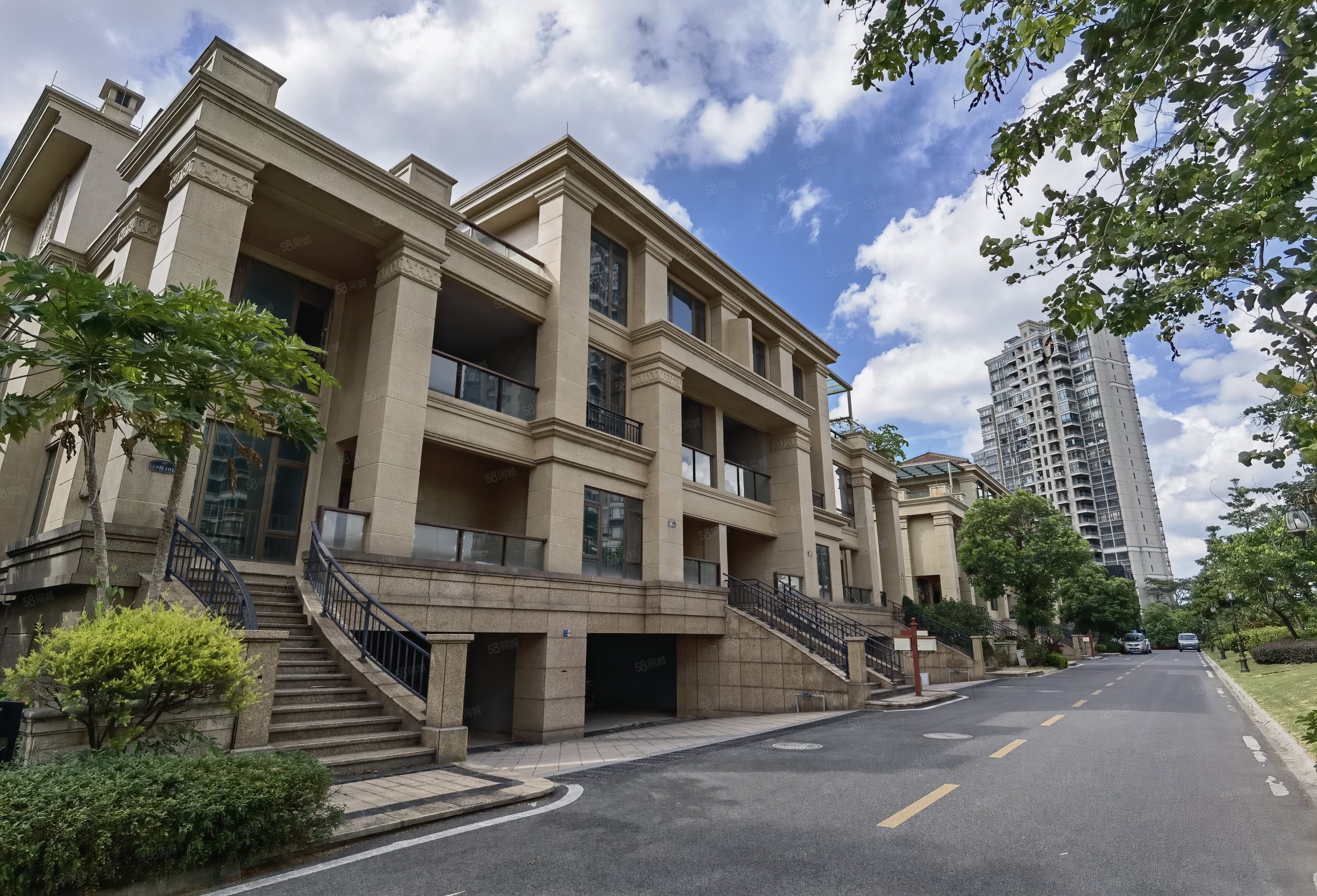 【10图】松山湖,光大锦绣山河南向392平米5房5卫,仅2200万,光大锦绣