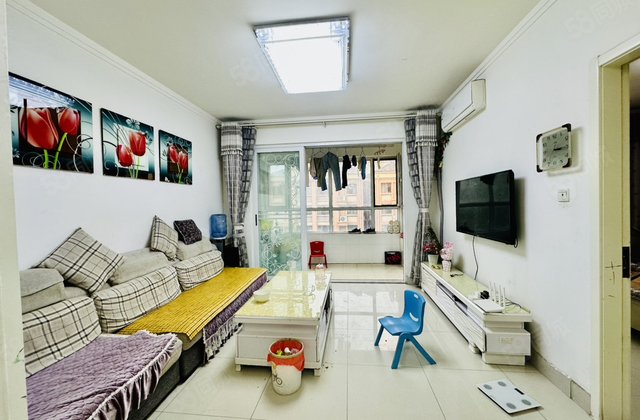 尚东新城邦北区 11层电梯洋房 车位储藏室 满二香江嘉明万豪