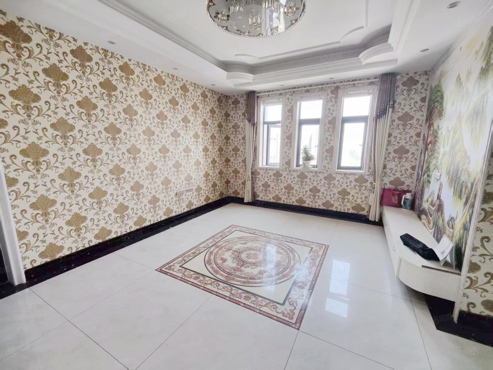 福嘉苑5室2厅2卫160㎡南北75万