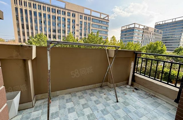 电梯洋房华建壹号官邸西区三室！赠车位储！实验文轩