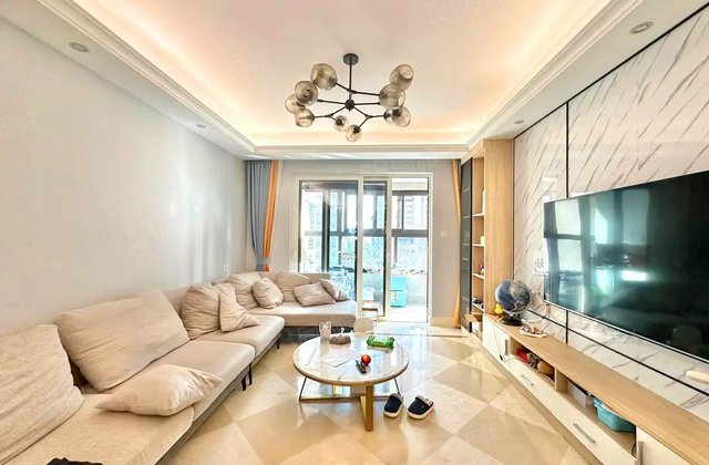 蓝光花满庭一期3室2厅75.2㎡75万二手房图片