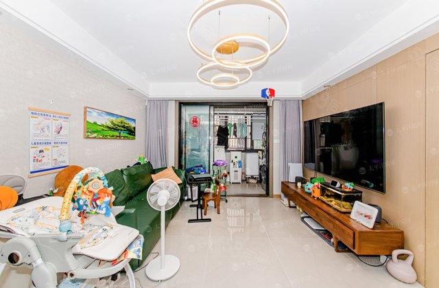 真源小区3室2厅110.56㎡588万二手房图片