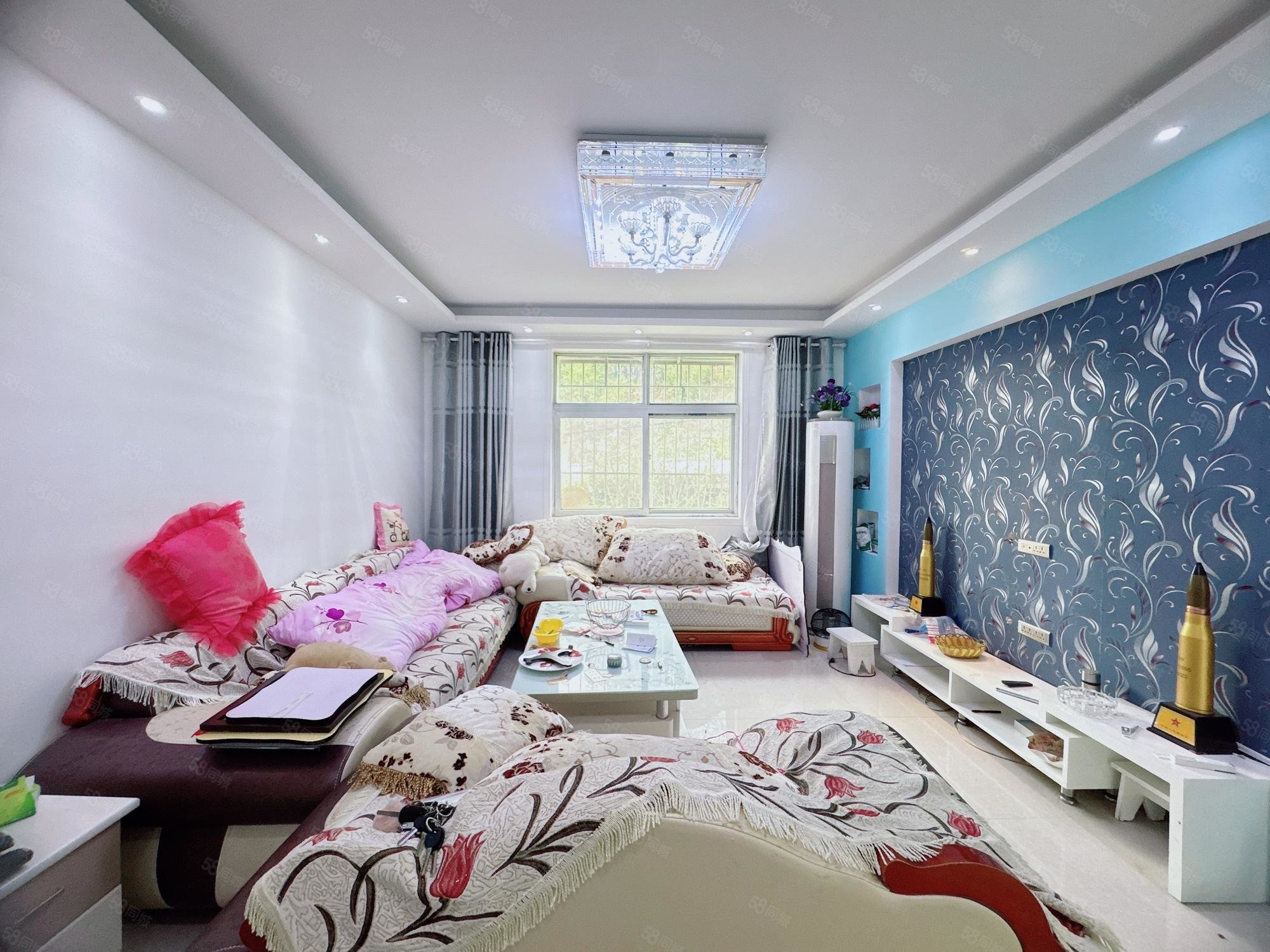 白浪南山小区3室2厅1卫105㎡南11万