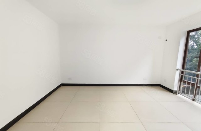 阳江苑西岭御景4室2厅124㎡58.8万二手房图片