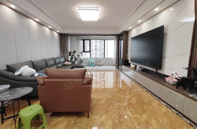 新上，碧桂园国岳府，送60万精装修，清水湾随时看房