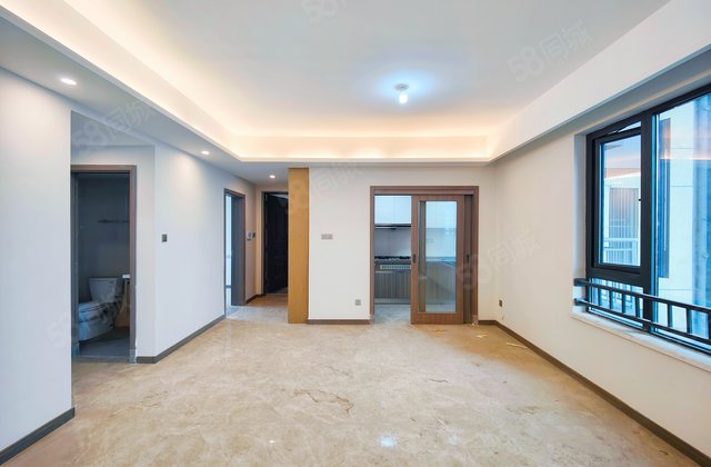 花屿岛4室2厅129.4㎡82万二手房图片