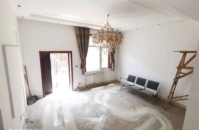 急售 房源 湖边别墅 有钥匙 低于市场价100 城市主人