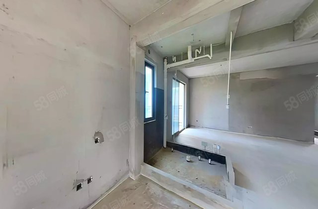 金禾雅居4室2厅120㎡142万二手房图片