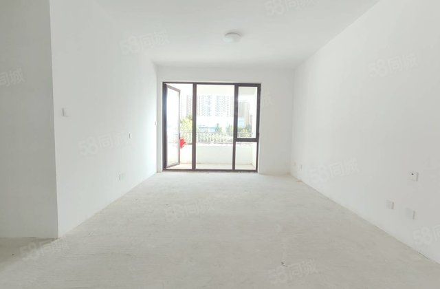 真实急售  总高6层  电梯洋房 新房未住 送车储 颐中文苑