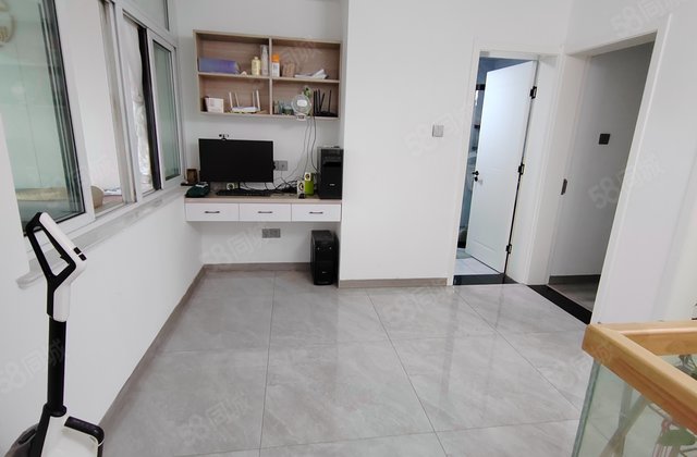 凤鸣花园(一期)4室2厅140㎡119.8万二手房图片