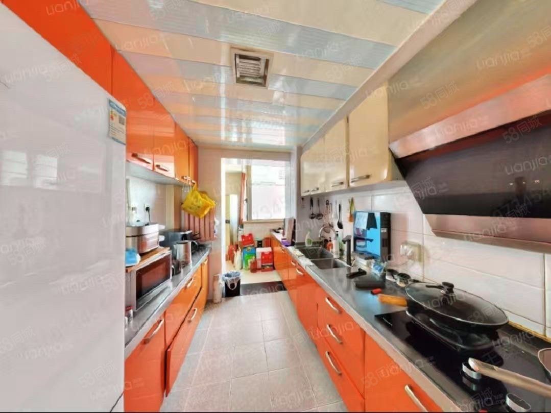 黎明新座2室2廳1衛(wèi)110.36㎡西485萬