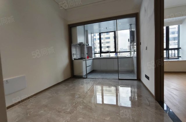 易信春风辰樾2室1厅68㎡95万二手房图片