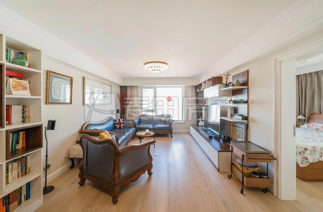 望京花园东区4室2厅174㎡1100万二手房图片