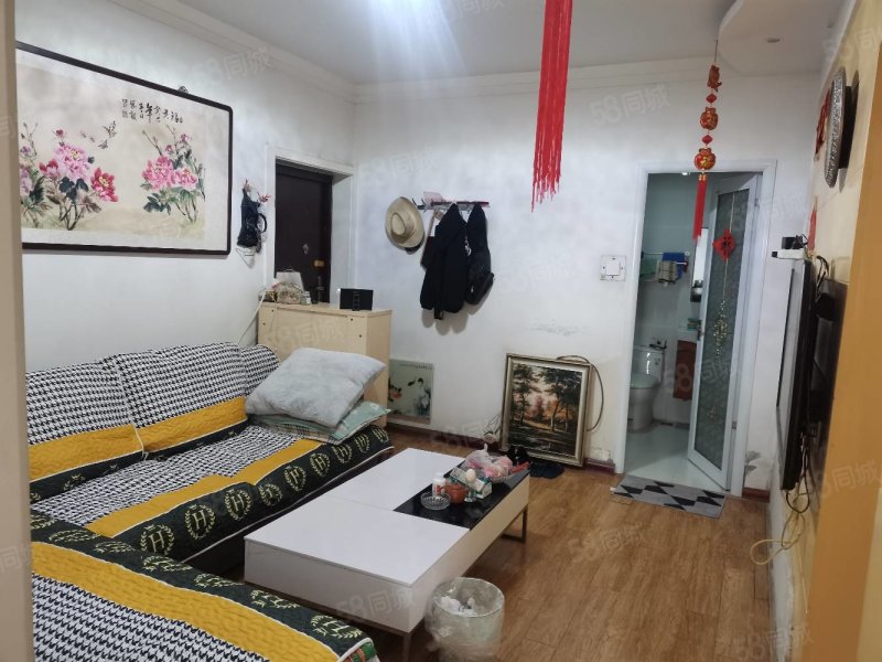 金叶枫景小区1室1厅1卫52.04㎡东北50万