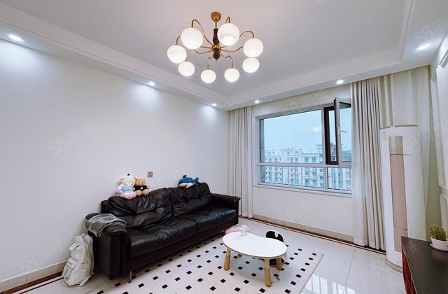 清水湾 开发区实验 全明大三居 送车位储藏室