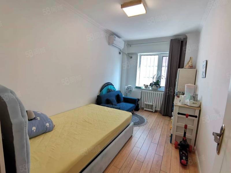 日壇晶華3室2廳3衛(wèi)186.61㎡南北1600萬(wàn)