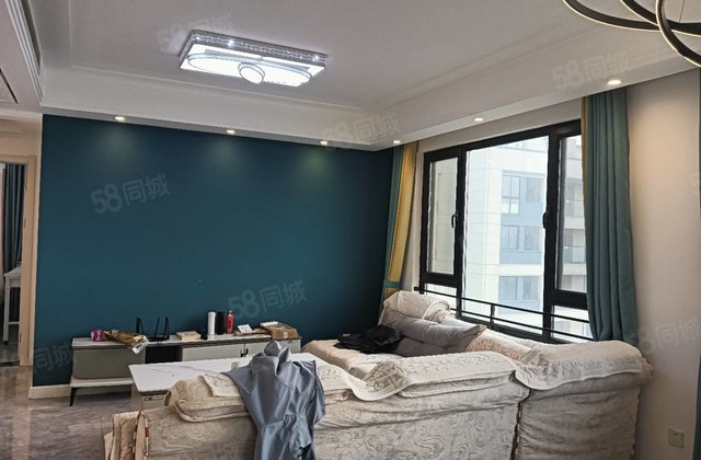 百合新城锦兰园4室2厅146㎡129.9万二手房图片