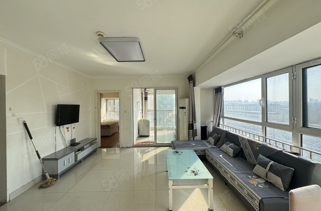 阿尔卡迪亚五期 边户三室 8楼 可按揭 随时看房 免大税急售