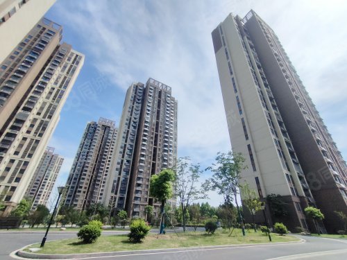 【凤麟兰庭二期房价走势,凤麟兰庭二期房屋出租,凤麟兰庭二期二手房