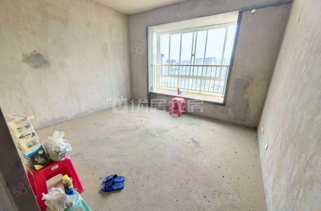 恒大苹果园3室2厅130㎡59万二手房图片